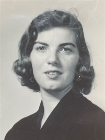 Myrna Dee Ross - Photo 8