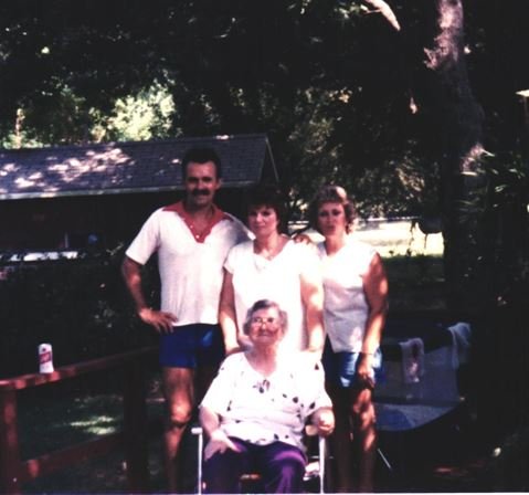 Myrna Dee Ross - Photo 35