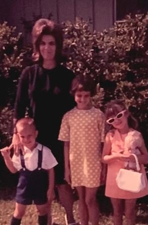 Myrna Dee Ross - Photo 58