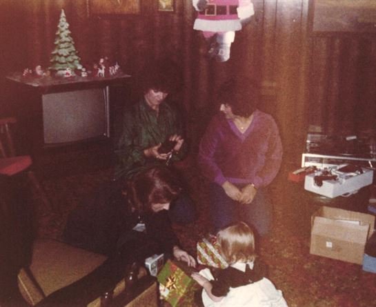 Myrna Dee Ross - Photo 63