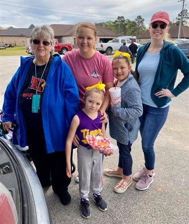 Mary Beth McClure - Photo 37