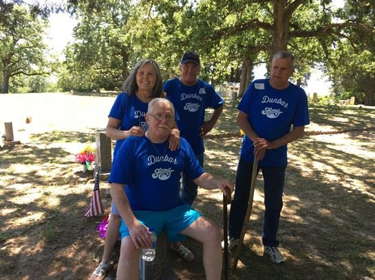 Joe Ornel Dunbar - Photo 28