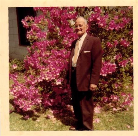 Jeneane Seruntine Burdine - Photo 4