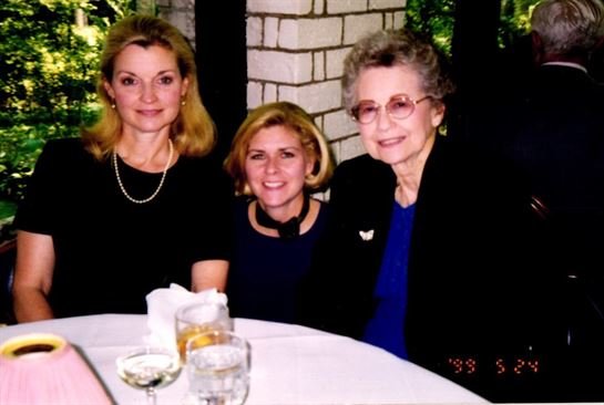 Jeneane Seruntine Burdine - Photo 22