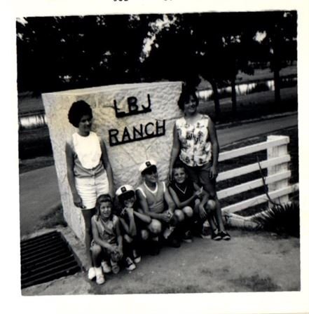 Jeneane Seruntine Burdine - Photo 64