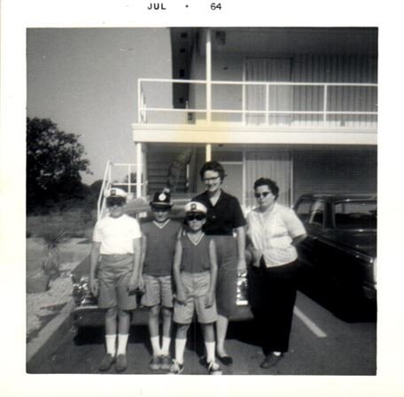 Jeneane Seruntine Burdine - Photo 113