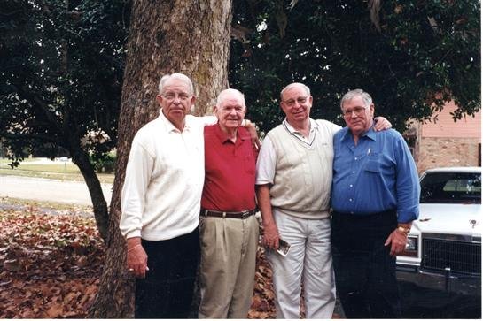 Marcus Gil Rector - Photo 42