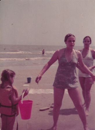 Janice Lee Landry - Photo 24