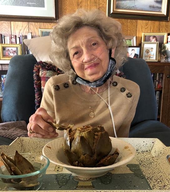 Rosalie Romano - Photo 8