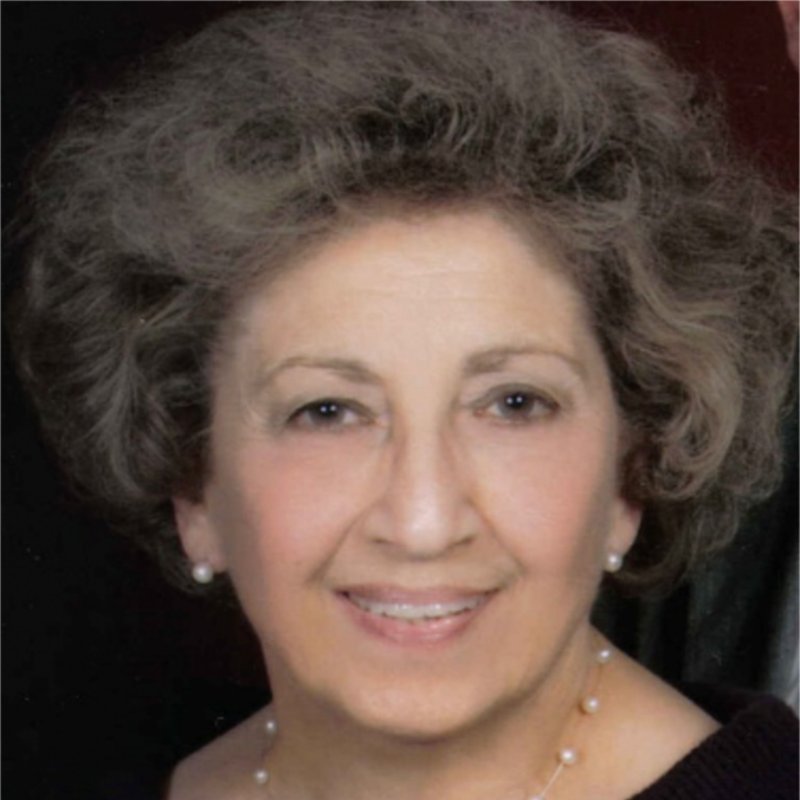 Rosalie Romano - Photo 11