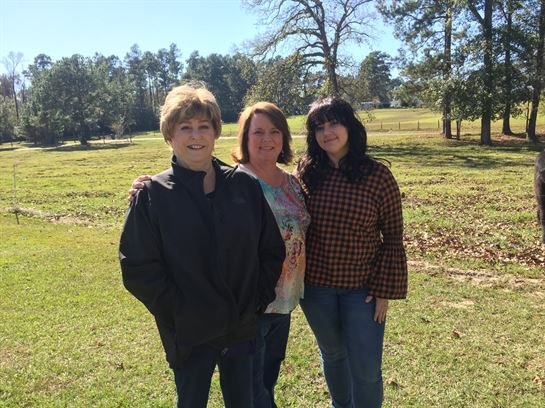 Faye McGee - Photo 16