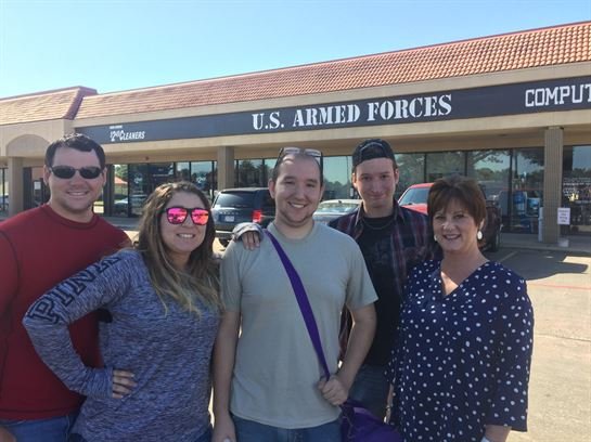 Faye McGee - Photo 63