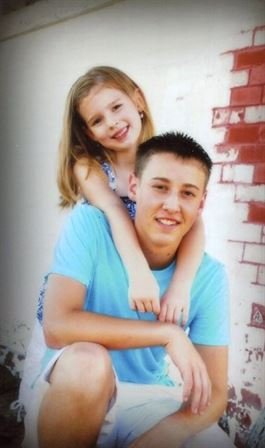 Faye McGee - Photo 62