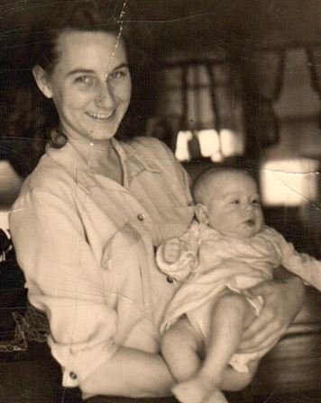 Jean Karasik - Photo 24