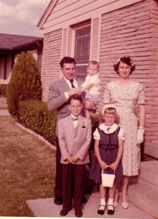 Jean Karasik - Photo 36