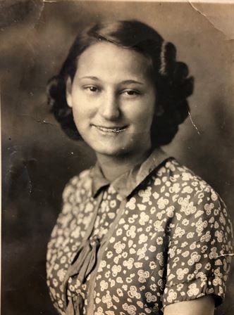 Wanda Louise Picard - Photo 42