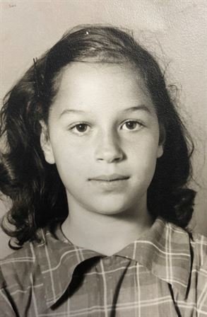 Wanda Louise Picard - Photo 86