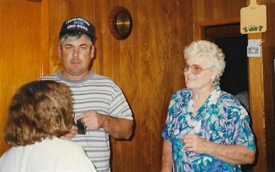 Dorothy Lousie Grappe Dans — photo 16