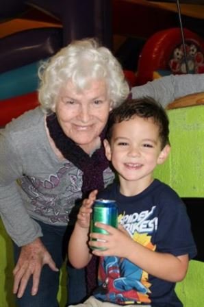 Dorothy Lousie Grappe Dans — photo 32