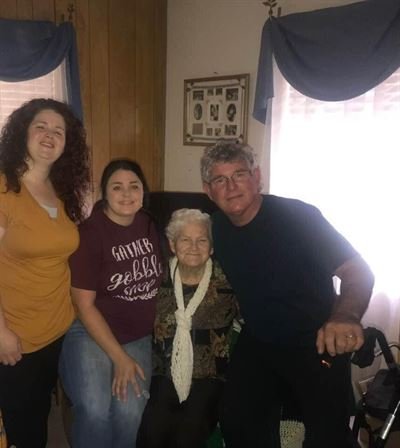 Dorothy Lousie Grappe Dans — photo 44