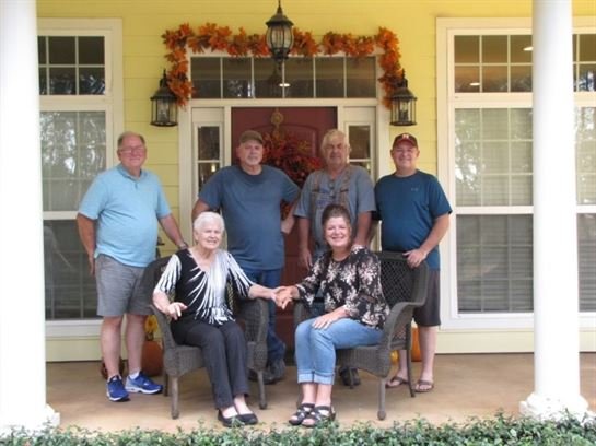 Dorothy Lousie Grappe Dans — photo 61