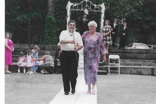 Dorothy Lousie Grappe Dans — photo 95