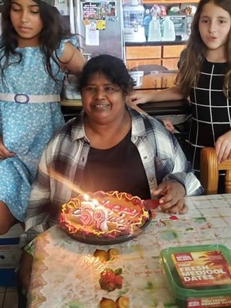 Miriam "Chithy" Singh - Photo 15