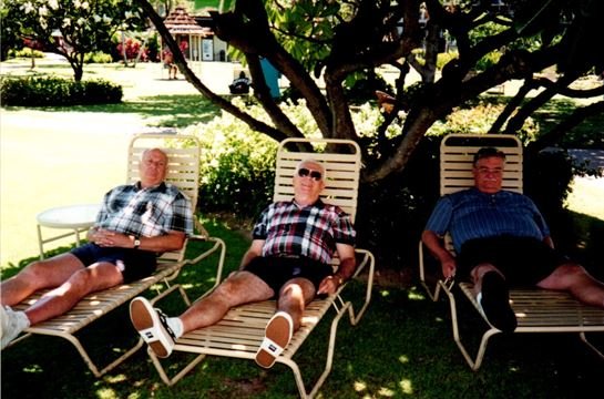 Hugh Dean Ray - Photo 13