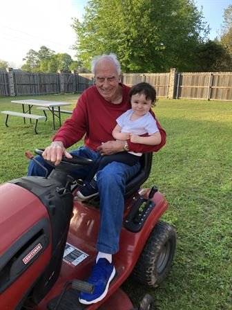 Hugh Dean Ray - Photo 33