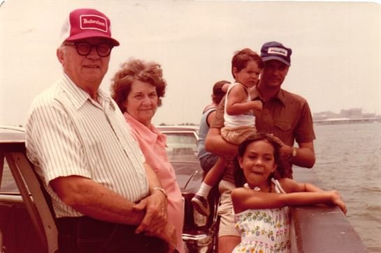 Hugh Dean Ray - Photo 45