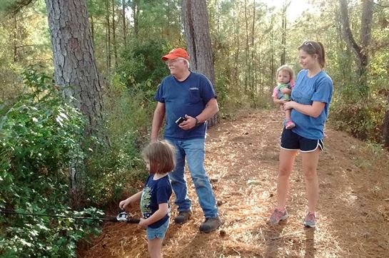 Homer Bennett "Ben" Thomas Jr. - Photo 42