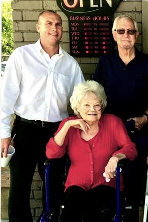 Francis Tucker - Photo 6