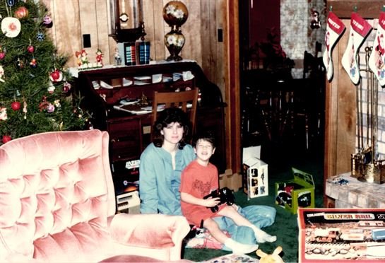 Margaret "Yvonne" Jeanis - Photo 5