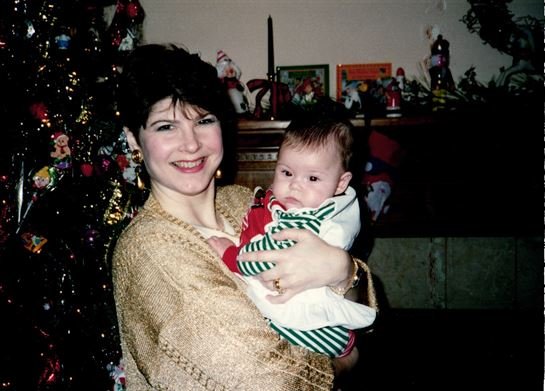 Margaret "Yvonne" Jeanis - Photo 11