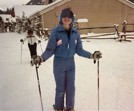 Margaret "Yvonne" Jeanis - Photo 114