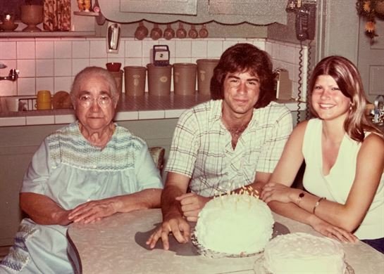 Margaret "Yvonne" Jeanis - Photo 118