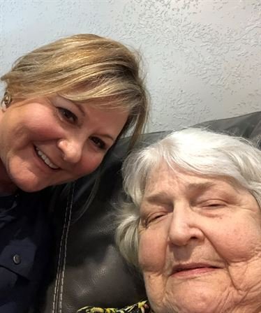 Doris Janell Hryhorchuk - Photo 29