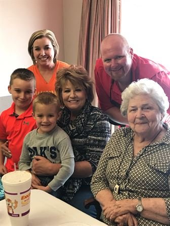 Doris Janell Hryhorchuk - Photo 121