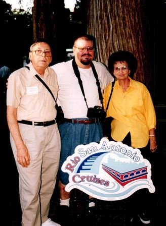 John "J.D" Diores Gallet - Photo 3