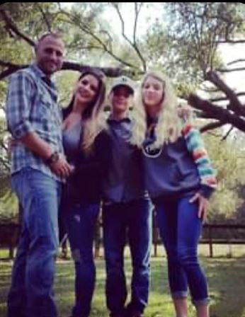 Jared Lee Behan - Photo 47