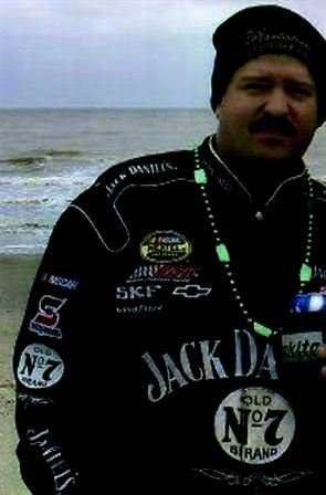 Chris LeLeux - Photo 31