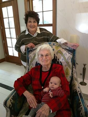 Winnie Garrett - Photo 99