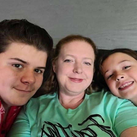 Tiffany Lee Handley - Photo 8