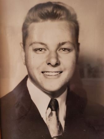 Milton Jerdon Hubbard — photo 11