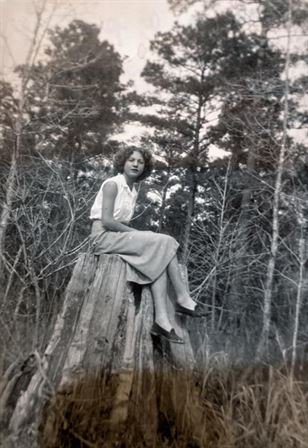 Mazel B. Cook - Photo 2