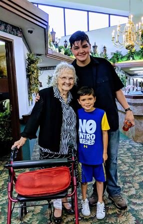 Pansy Travis - Photo 4