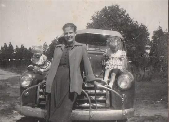 Pansy Travis - Photo 12