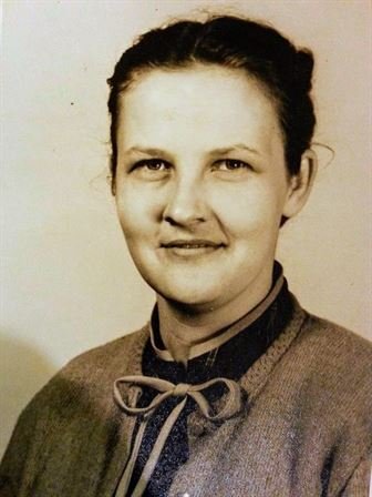 Pansy Travis - Photo 42