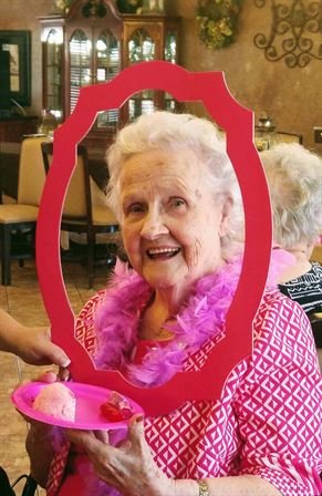 Pansy Travis - Photo 53