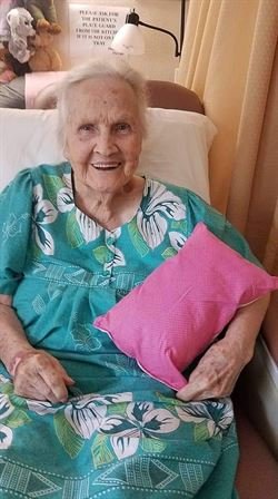 Pansy Travis - Photo 63